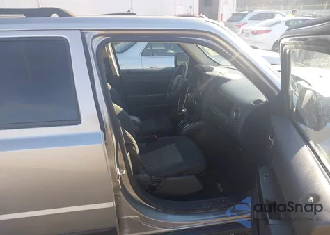 2015 Jeep Patriot Altitude Edition z USA, uszkodzony, nr VIN 1C4NJPBA1FD429683